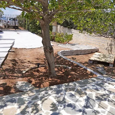 Figs & Grapes * Cosy Small House * Marmari * South Evia Σπίτι διακοπών Marmari (Evia)